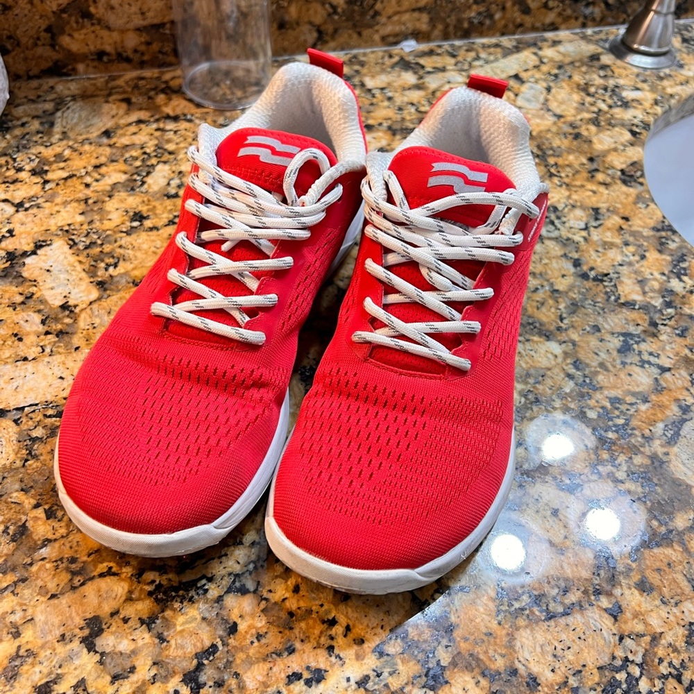 Strike MVMT Haze Trainer